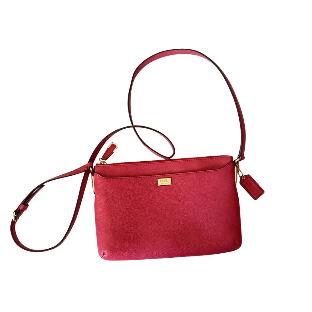 COACH Crossbody Bag Madison Leather East West Swing pack in Loganberry women Med - Picture 8 of 8